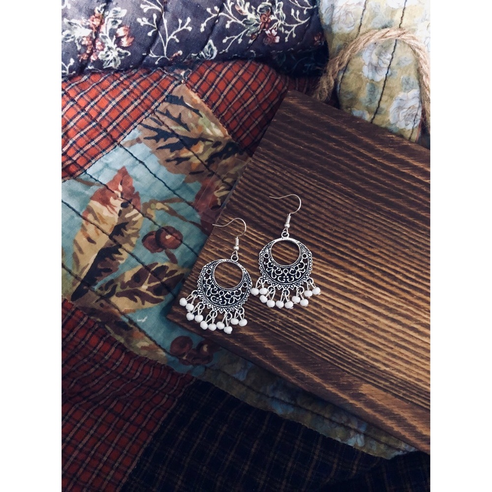 Boho White Dangling Silver Chandelier Earrings NWT